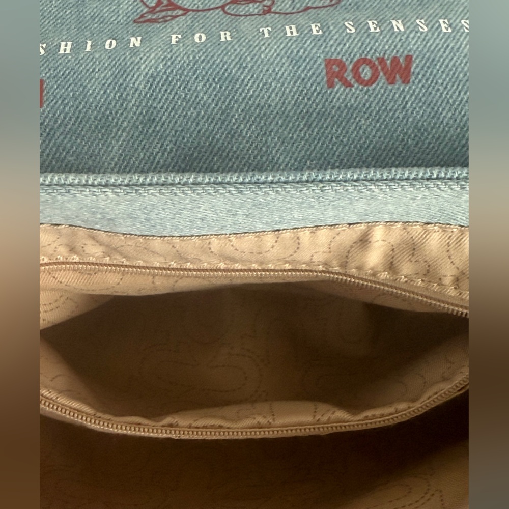 TRUE RELIGION JEANS SHOULDER BAG, NWOT MSRP $175 - Picture 11 of 13